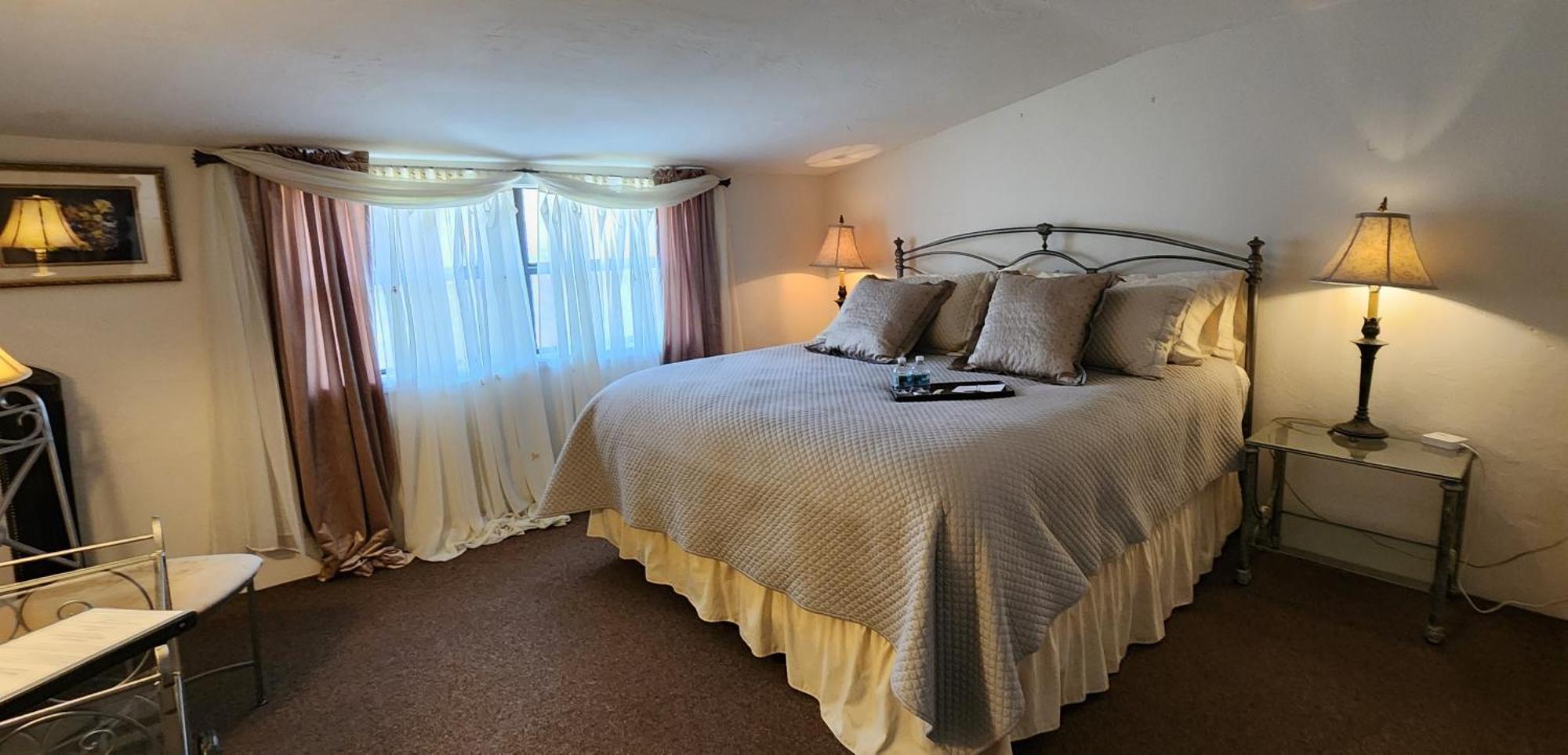 Lily Creek Lodge ดาห์ลอนีกา ภายนอก รูปภาพ