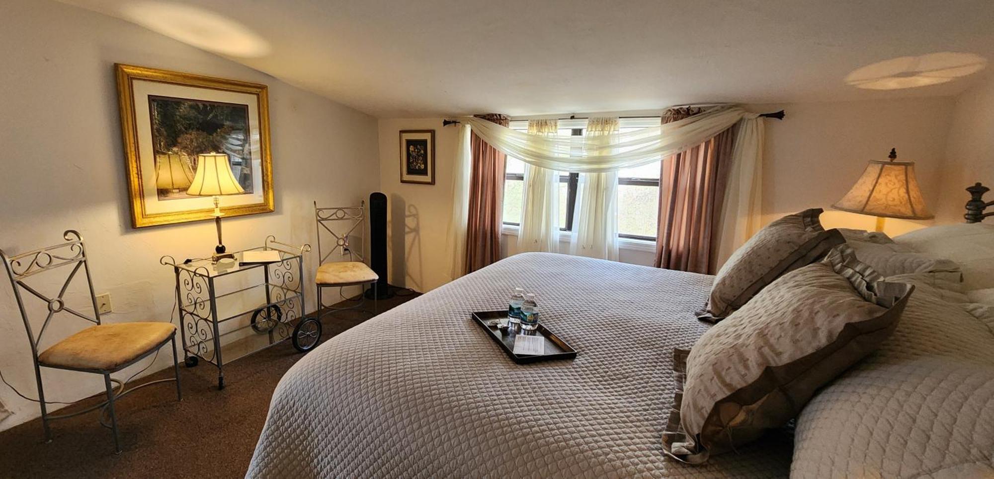 Lily Creek Lodge ดาห์ลอนีกา ภายนอก รูปภาพ