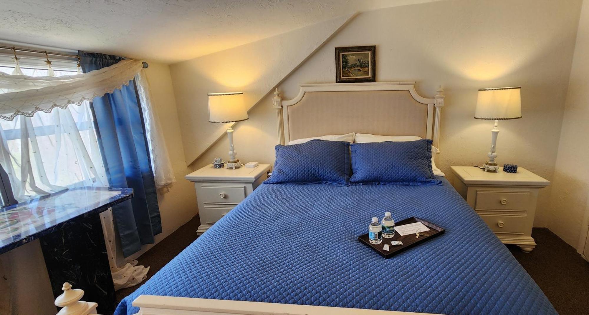 Lily Creek Lodge ดาห์ลอนีกา ภายนอก รูปภาพ
